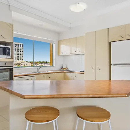 Sunshine Towers Boutique Apartments Maroochydore Exterior photo