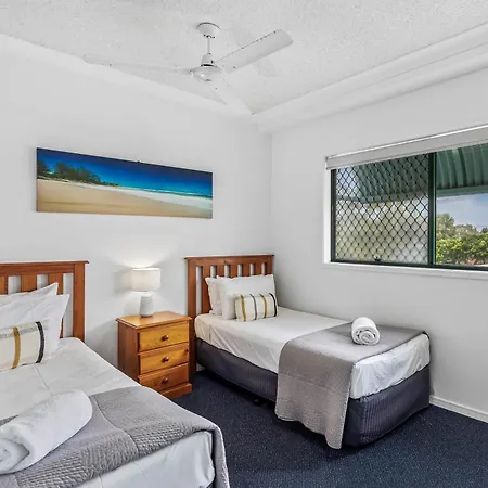 Sunshine Towers Boutique Apartments Maroochydore Exterior photo